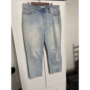 Madewell Mid Rise Classic Straight Jeans Light Blue Wash Knee Rip Denim Size 32